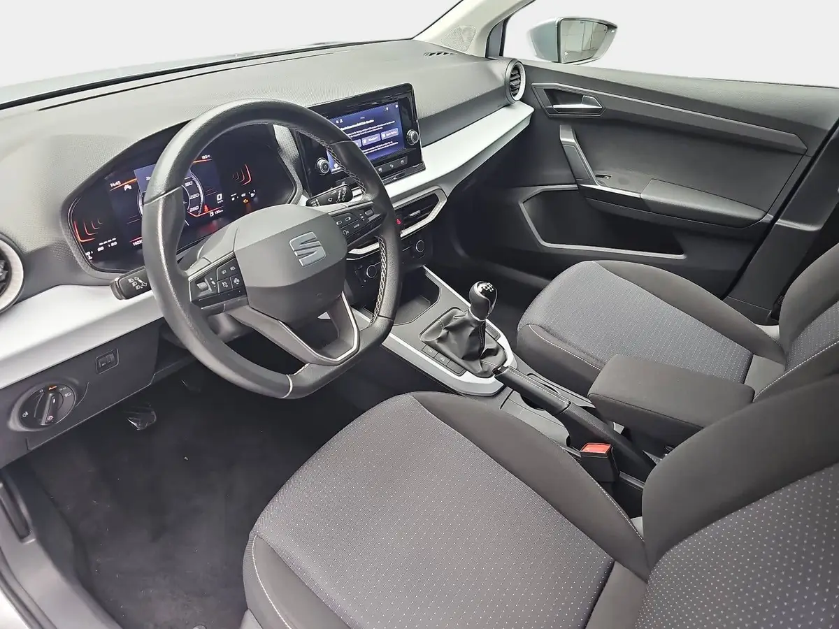 SEAT ARONA 1.0 TSI STYLE LED GRA DAB LM