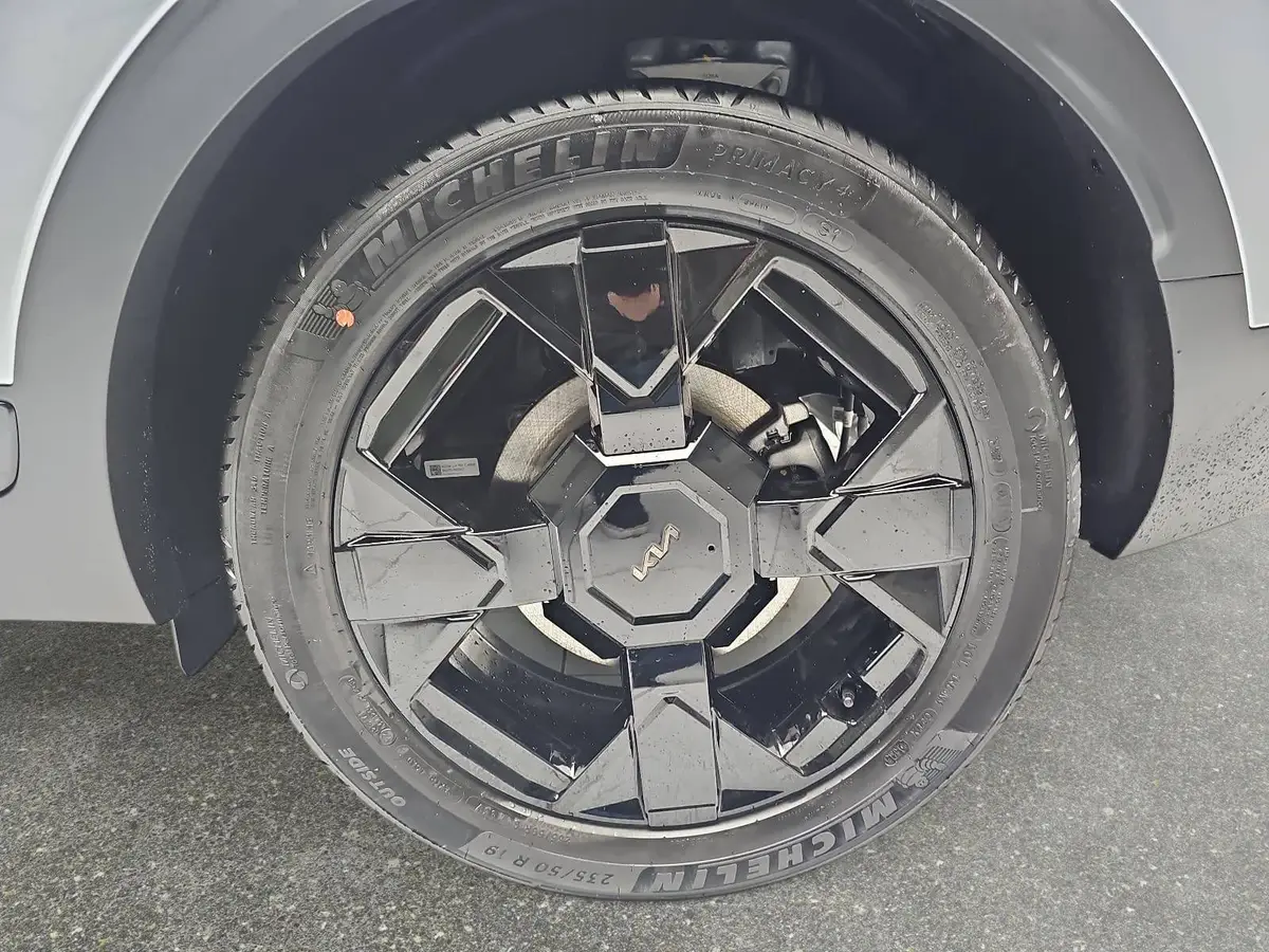 KIA SPORTAGE 1.6 T-GDI 150 2WD DCT BLACK EDITION MJ27