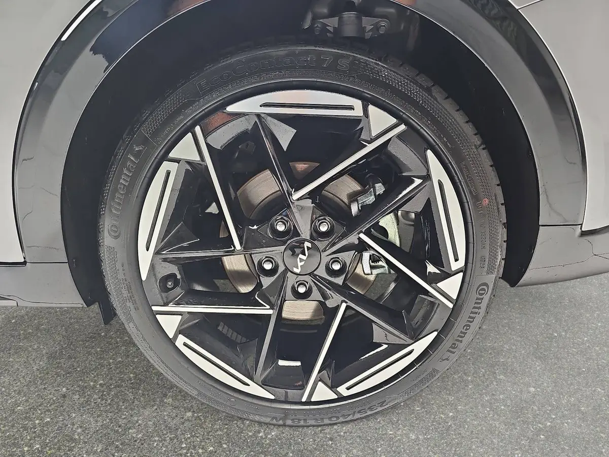 KIA K4 SW 1.6 T-GDI 180 PS DCT7 GT-LINE MJ26 DW-PARK-PRO SITZ SOUND DESIGN