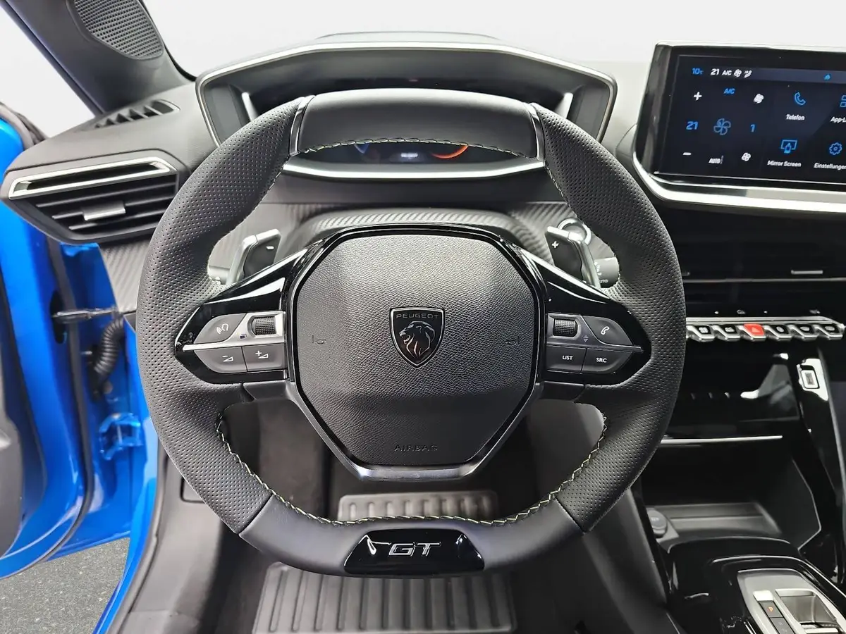 PEUGEOT 208 1.2 HYBRID 110 E-DSC6 GT KLIMA LED MIRROR-SCREEN K