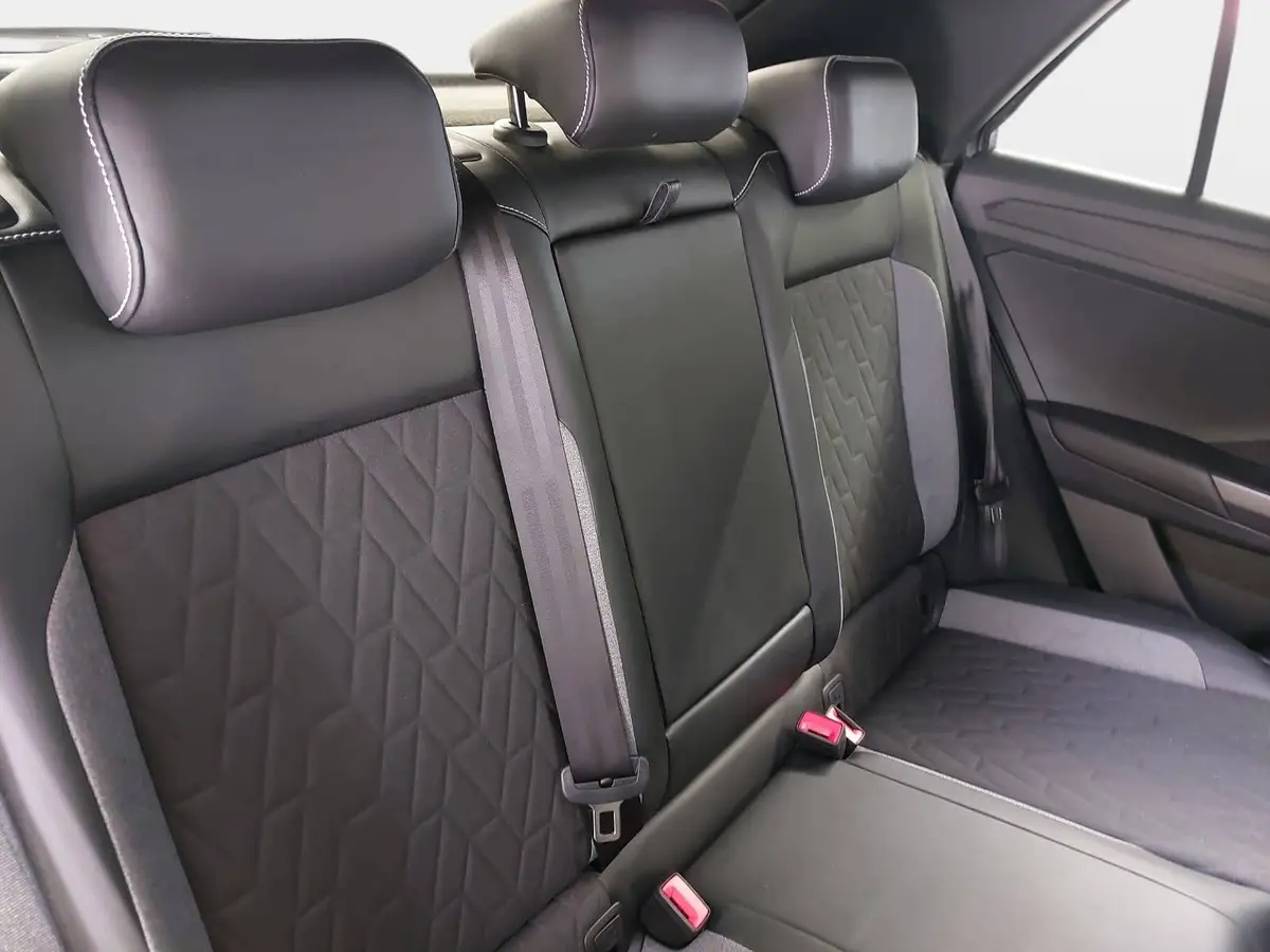 VW T-ROC 1.5 TSI DSG GOAL NAVI LED KLIMAAUTO ACC KAMERA AHK