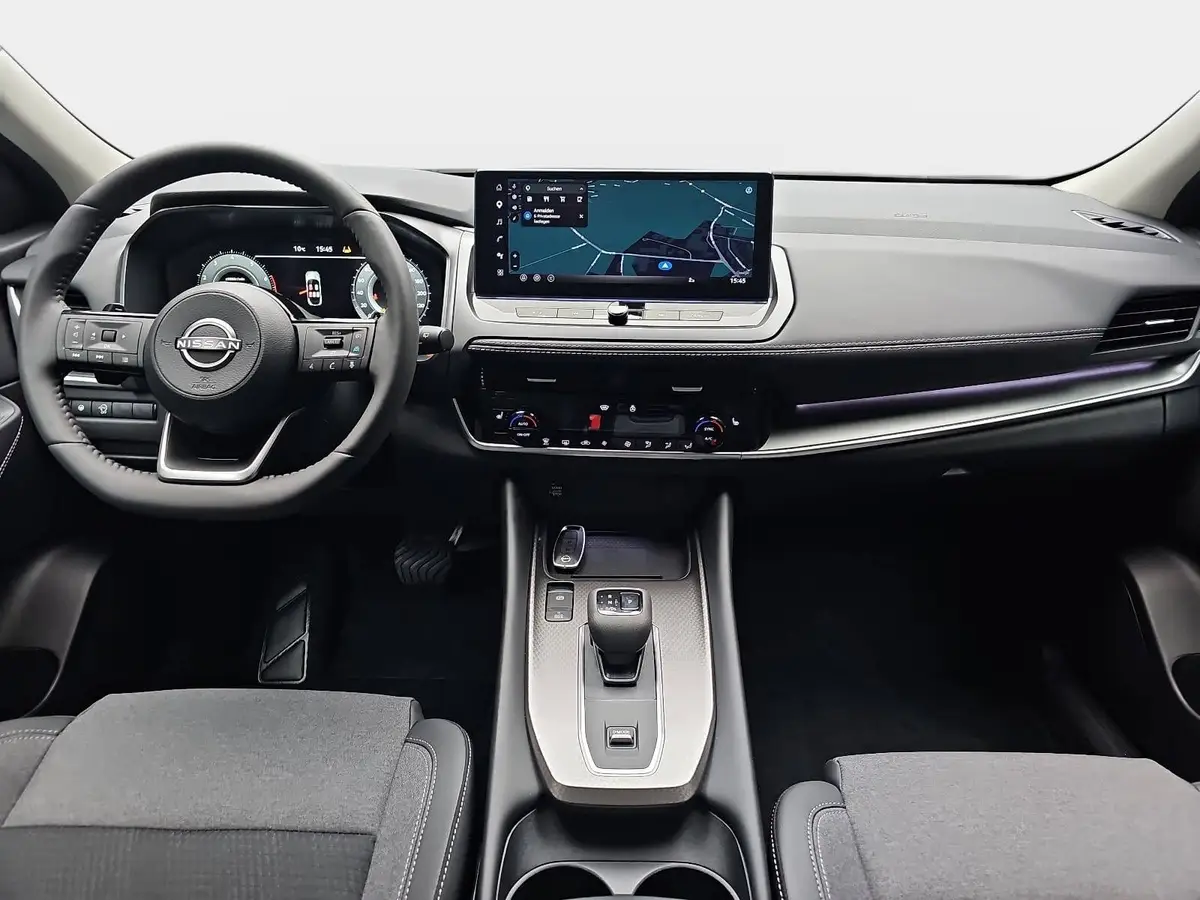 NISSAN QASHQAI 1.3 DIG-T XTRONIC N-CONNECTA PANO WINTER