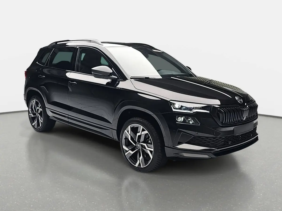 SKODA KAROQ 2.0 TSI DSG SPORTLINE 4X4 AHK PANO