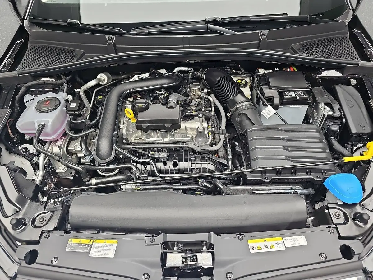 SKODA FABIA 1.0 TSI SELECTION LED KLIMAAAUTO LM