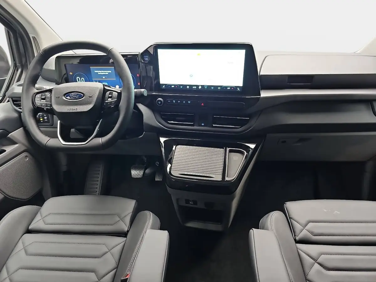 FORD TOURNEO CUSTOM 2.0 ECOBLUE AUTO. L1 TITANIUM X NAVI LED AHK