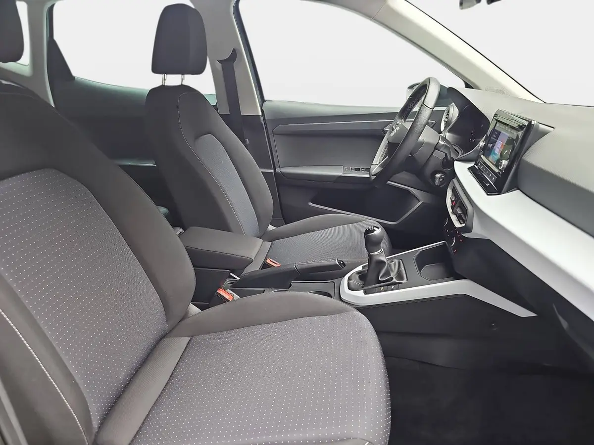 SEAT ARONA 1.0 TSI STYLE LED GRA P-ASSIST LM16