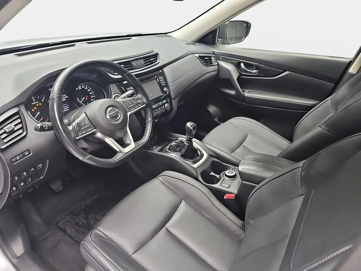 NISSAN X-TRAIL 1.7 DCI AHK TEKNA 4X4 STANDHEIZUNG