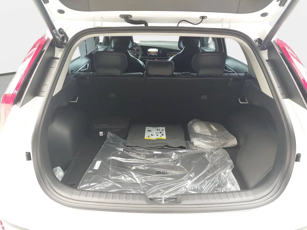 KIA NIRO 1.6 GDI PLUG-IN-HYBRID DCT SPIRIT LM18" TECHNOLOGIE RELAX