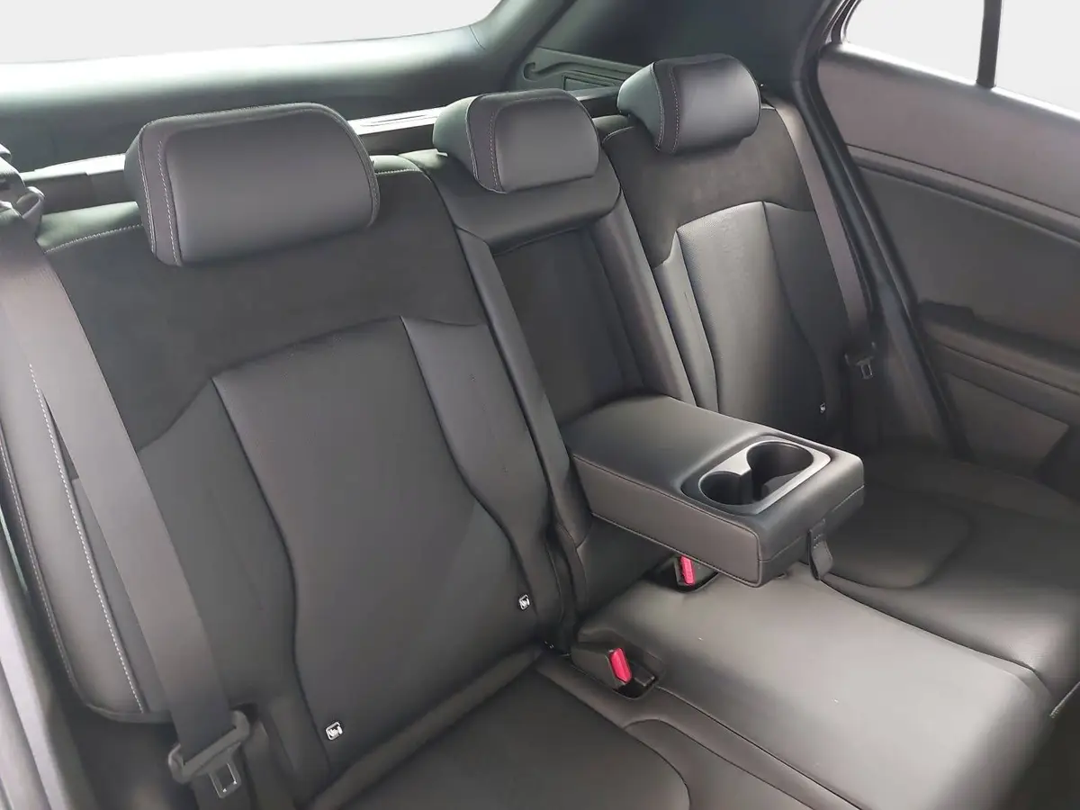 KIA SPORTAGE 1.6 T-GDI 150 2WD DCT BLACK EDITION MJ27 DRIVEWISE