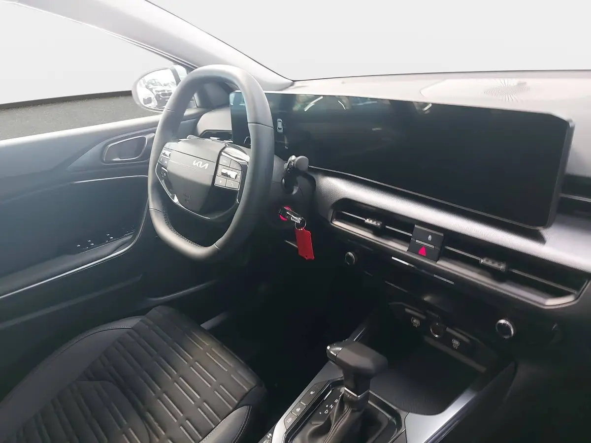 KIA XCEED 1.6 T-GDI 150 DCT VISION MJ27 KOMFORT-PRO