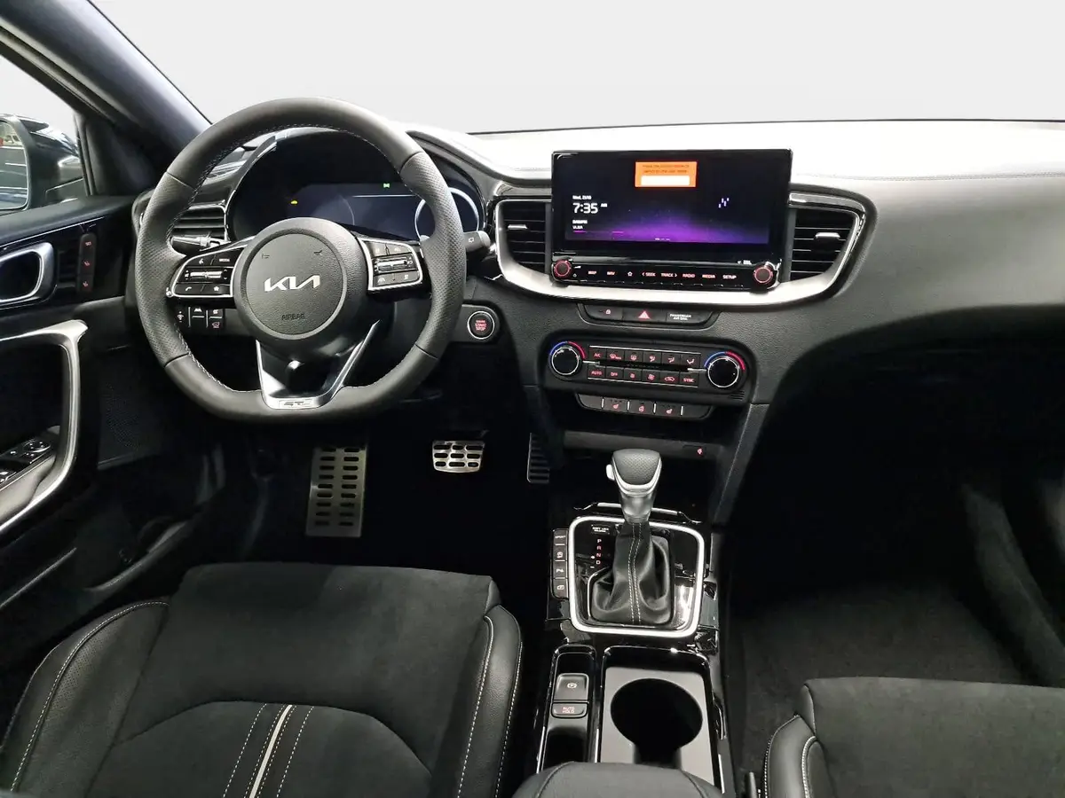 KIA XCEED 1.6 T-GDI 180 DCT GT-LINE MJ26 LEDER