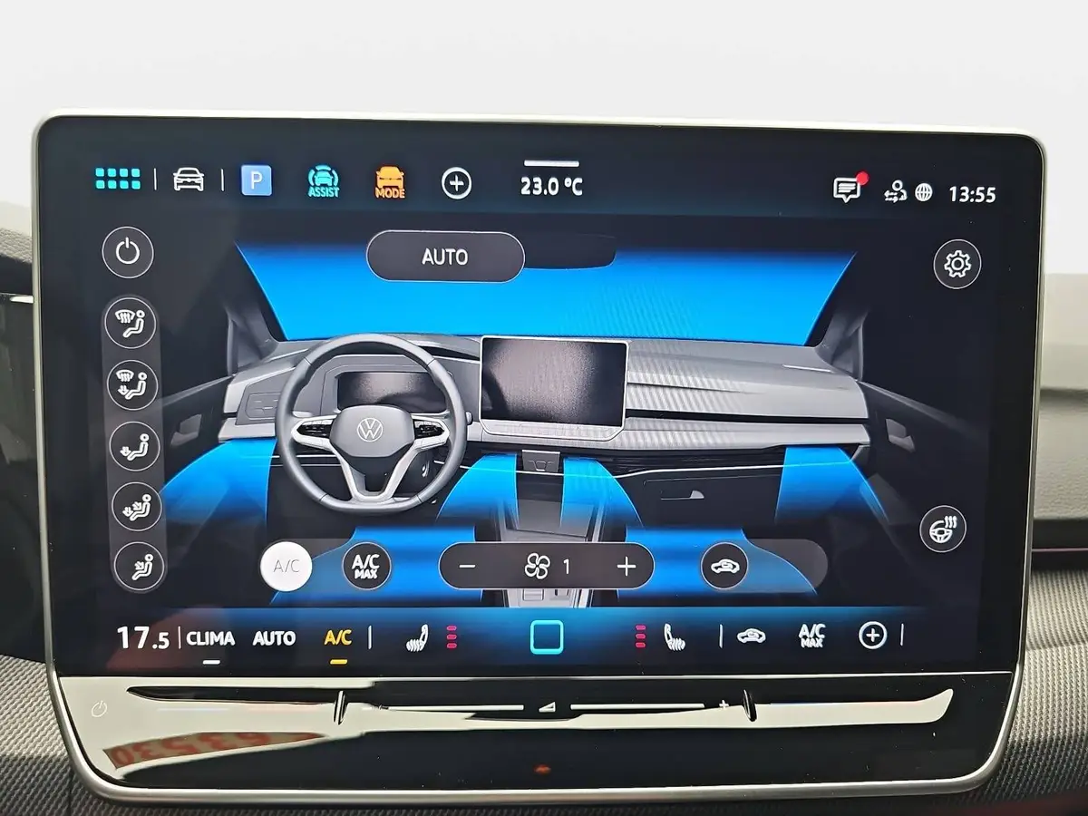 VW GOLF 1.5 ETSI DSG VIII R-LINE NAVI MATRIX-LED