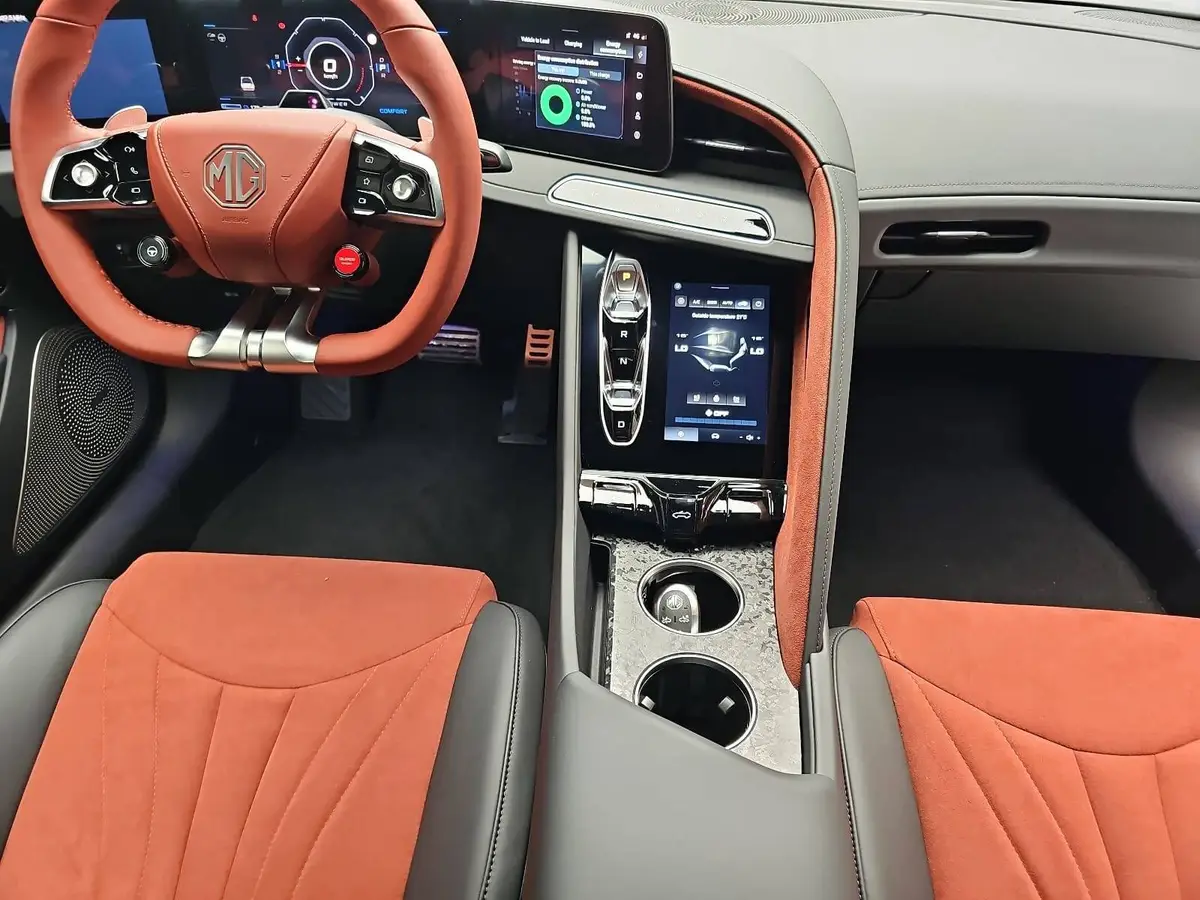 MG CYBERSTER EV 77 KWH XPOWER