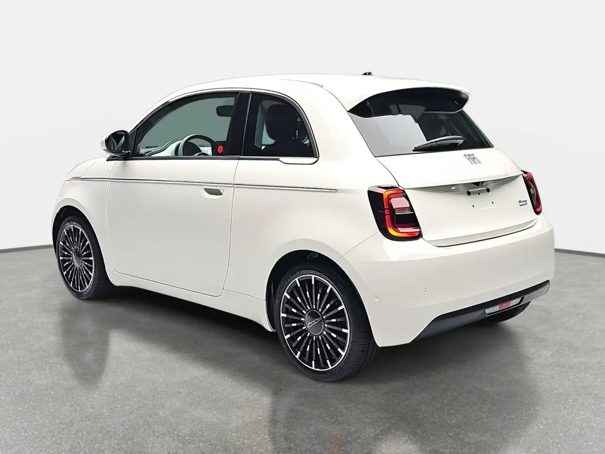 FIAT 500E ELEKTRO 42 KWH LA PRIMA