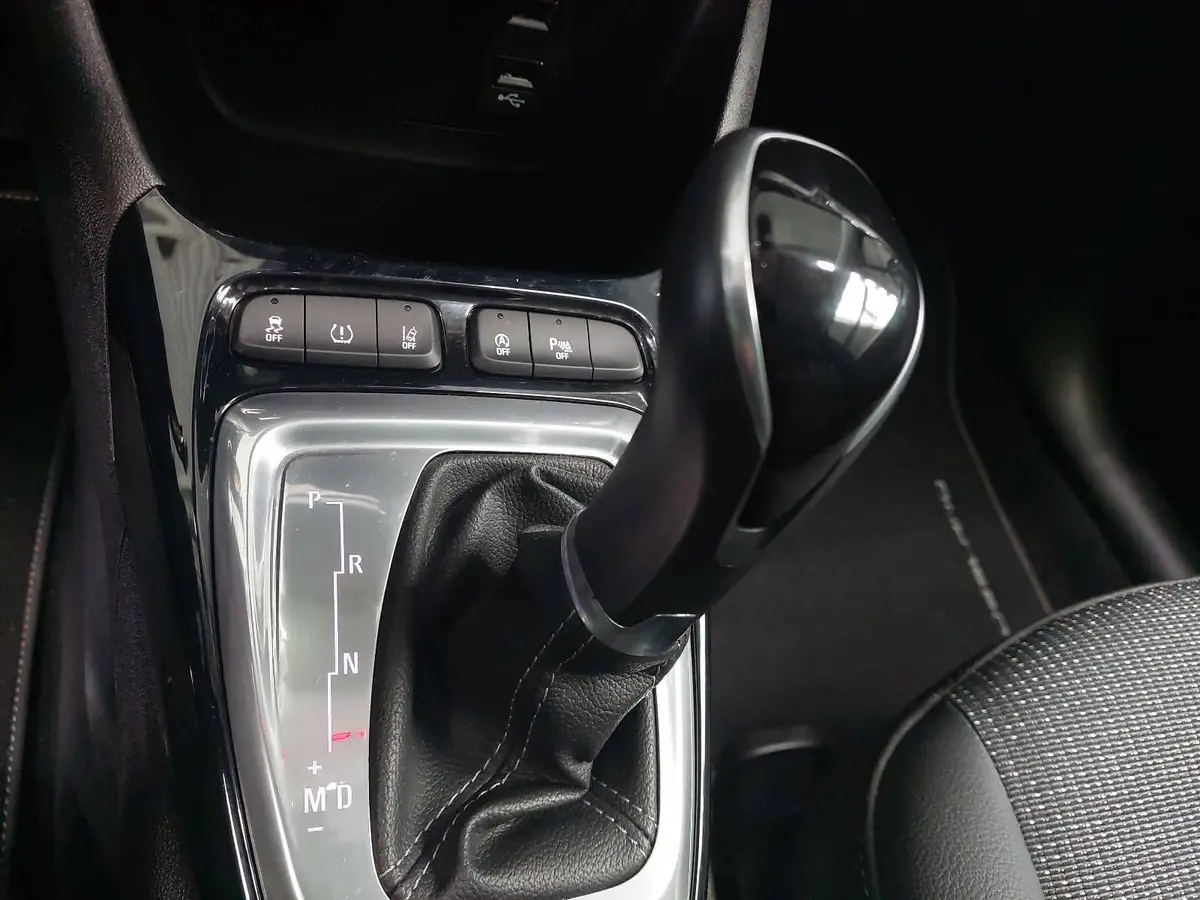 OPEL CROSSLAND 1.2 TURBO ELEGANCE TEMPO WINTER ALLWETTER