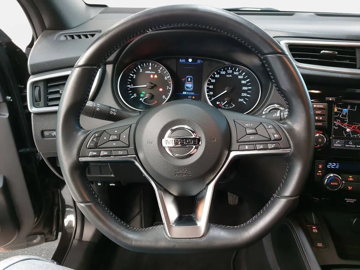 NISSAN QASHQAI 1.3 DIG-T TEKNA+ DYNAMIC NAVI LED LEDER LM19 AHK