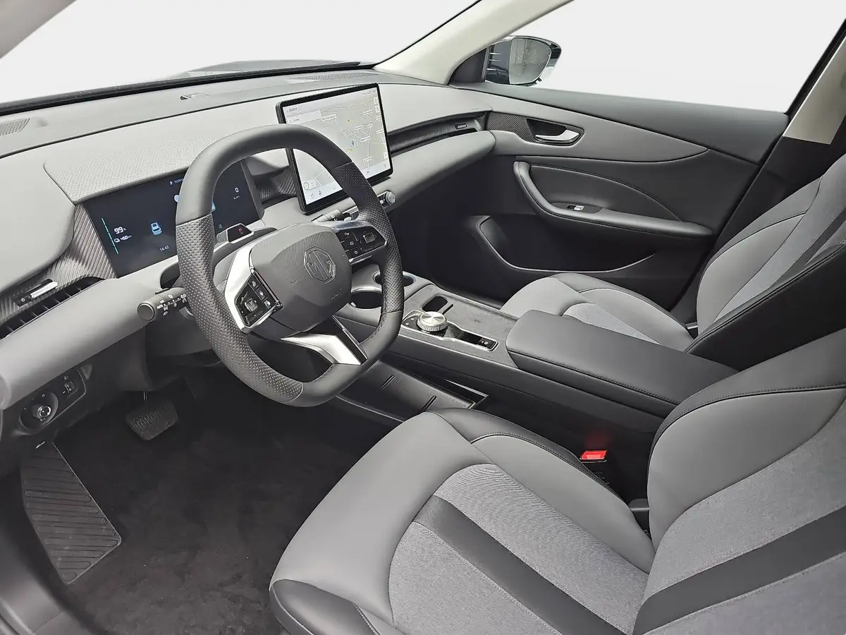 MG S5 EV 64 KWH MY25 LUXURY