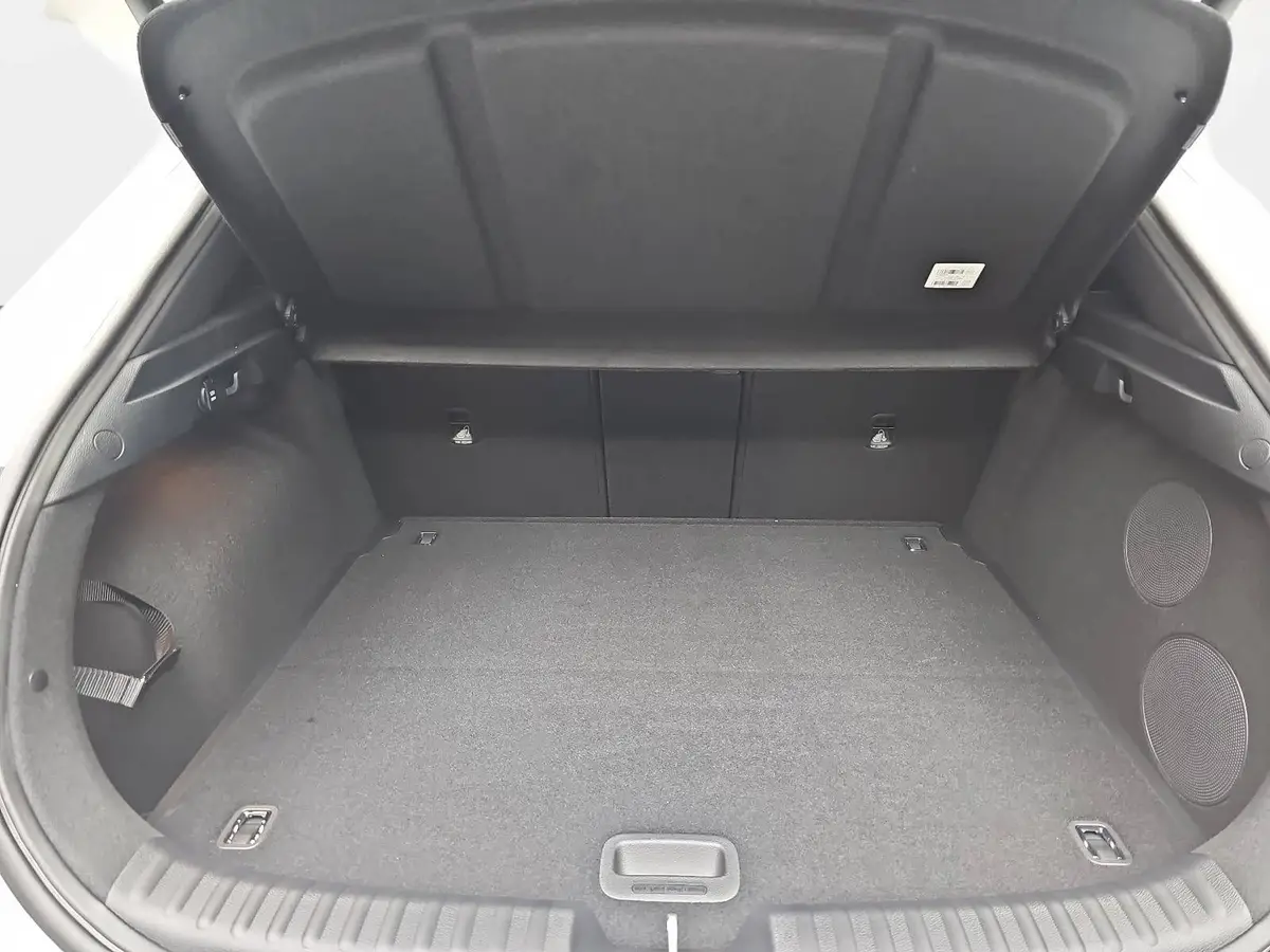 KIA XCEED 1.6 T-GDI 150 DCT GT-LINE MJ26 LEDER GLASDACH