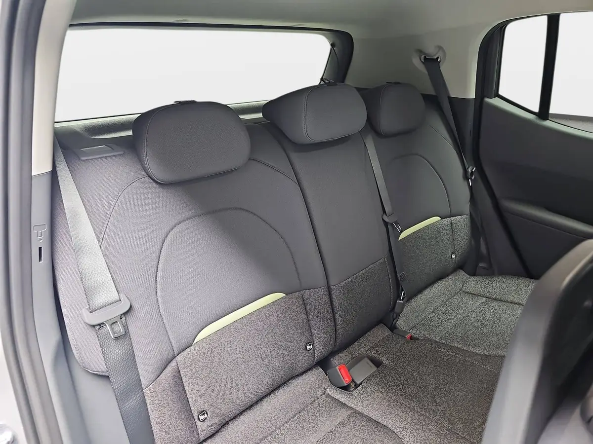 KIA EV2 42.2 KWH EARTH MJ27 WINTER-CONNECT TECHNOLOGY DRIVEWISE-PARK DESIGN