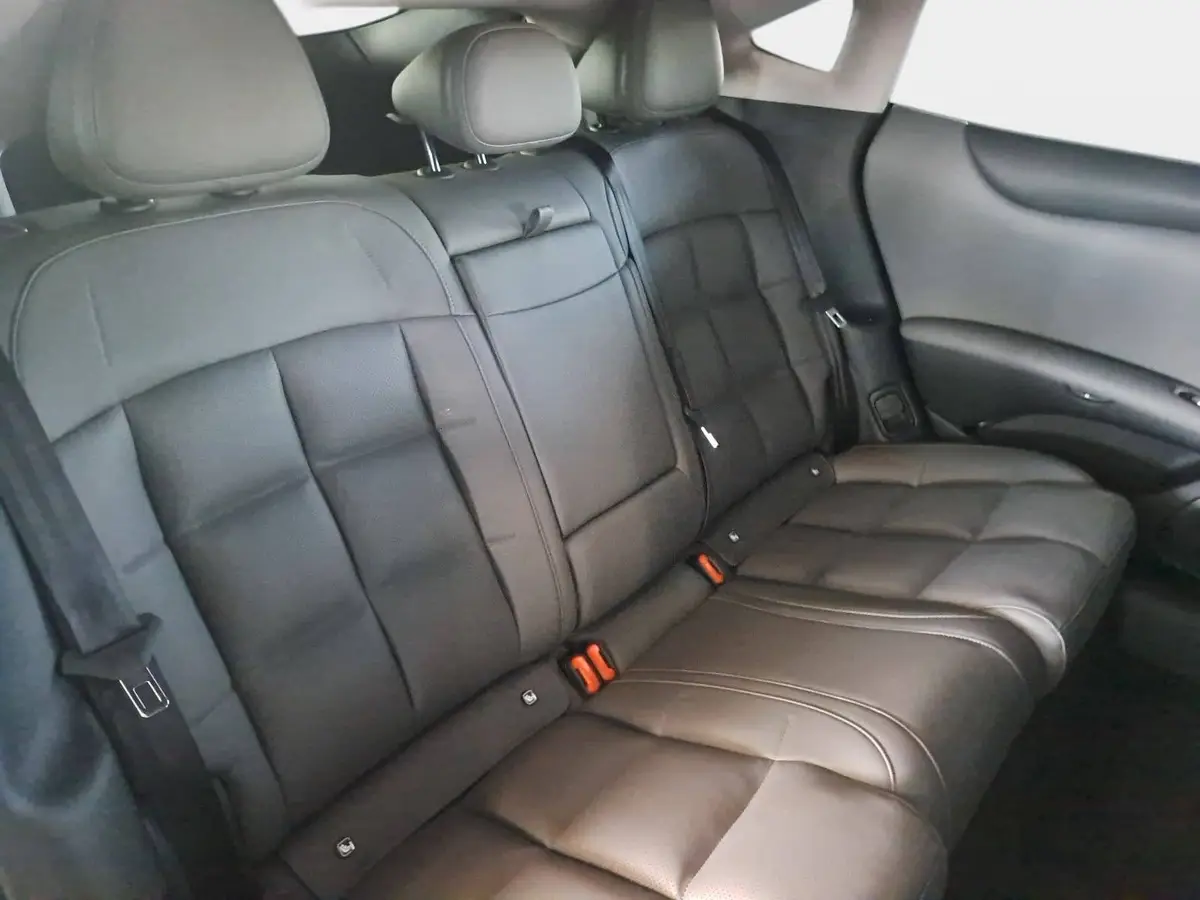 MG ANDERE EV 100 KWH MY26 PREMIUM