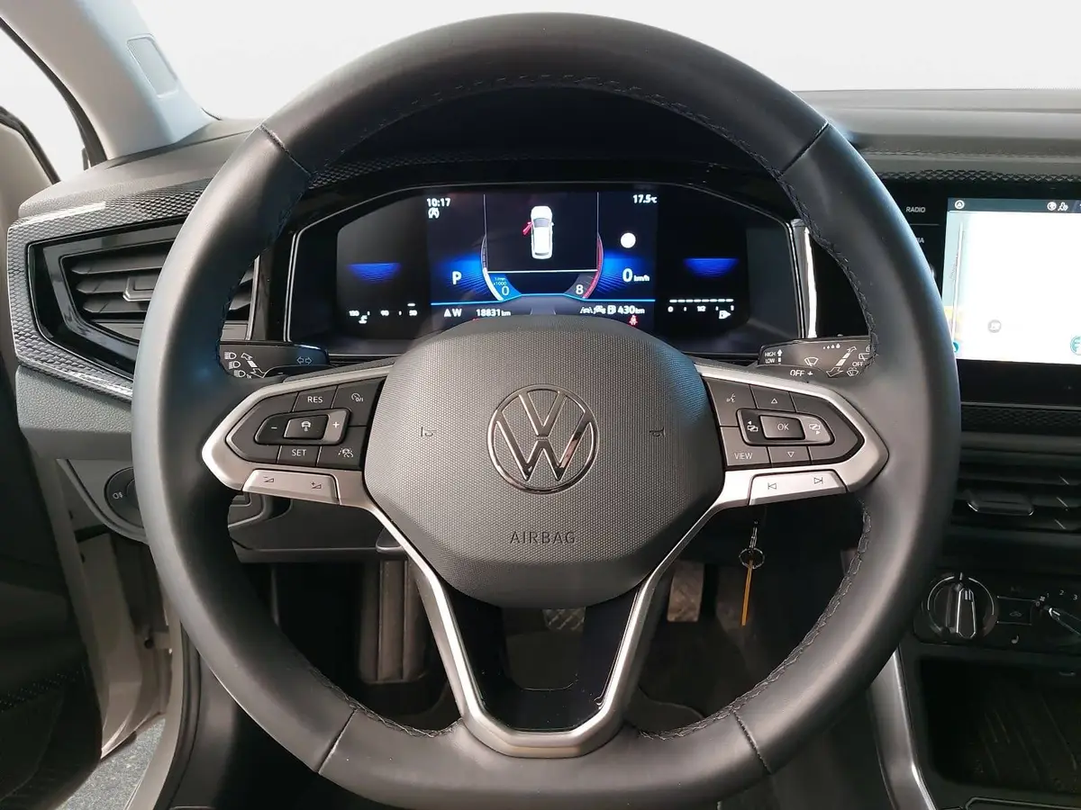 VW TAIGO 1.0 TSI DSG LIFE NAVI LED ACC SITZHEIZUNG PDC KAME