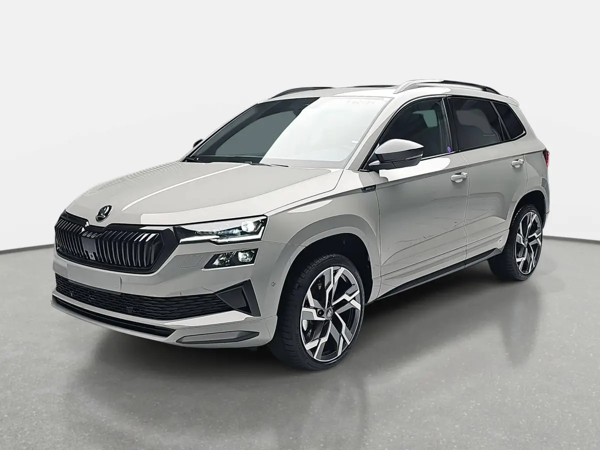 SKODA KAROQ 1.5 TSI DSG SPORTLINE NAVI LED-MATRIX PANO CANTON