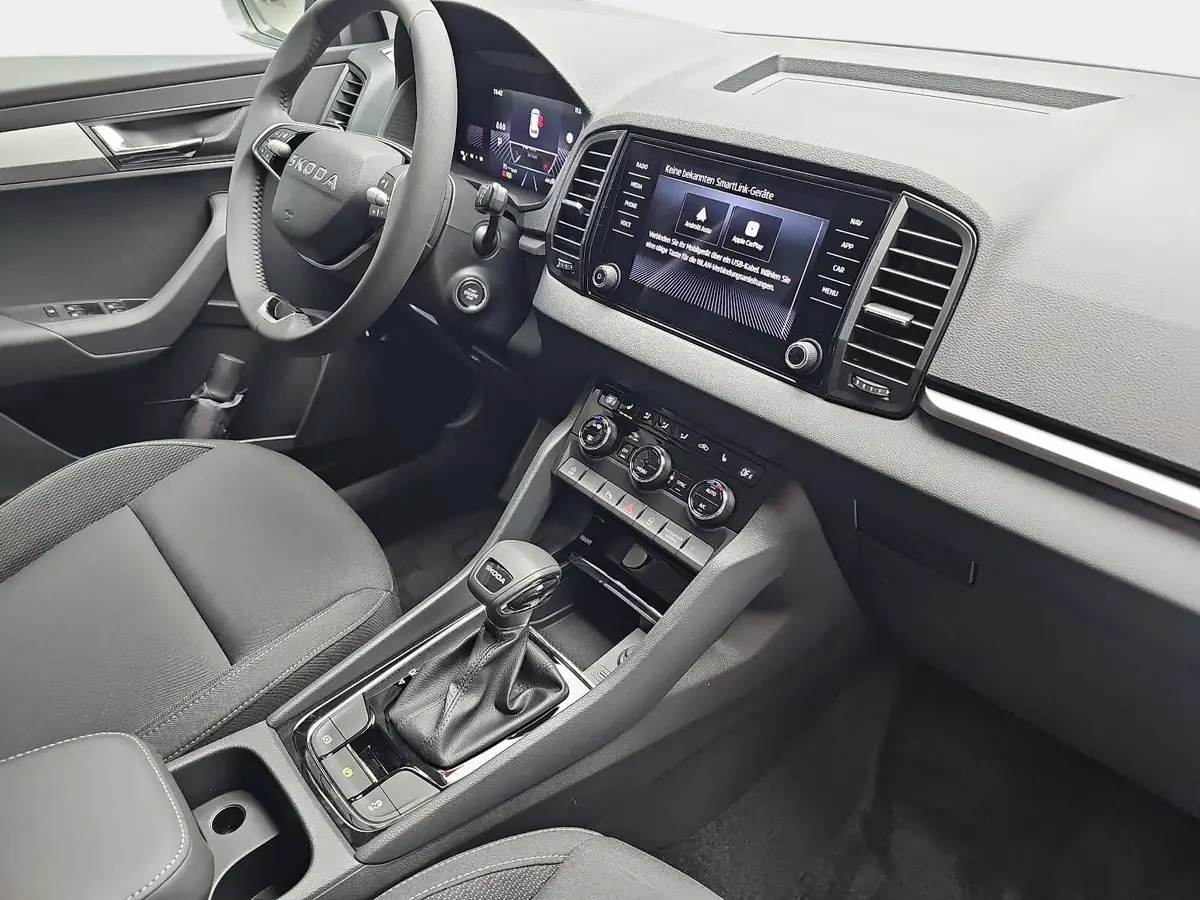 SKODA KAROQ 1.5 TSI DSG 130 JAHRE LED KAMERA AHK