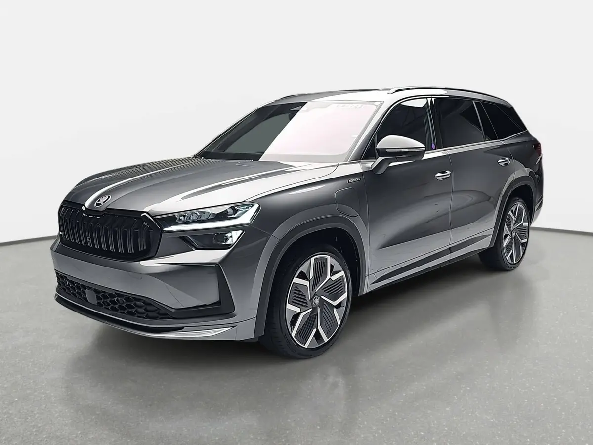 SKODA KODIAQ 1.5 TSI DSG IV PHEV SPORTLINE AHK PANO LM