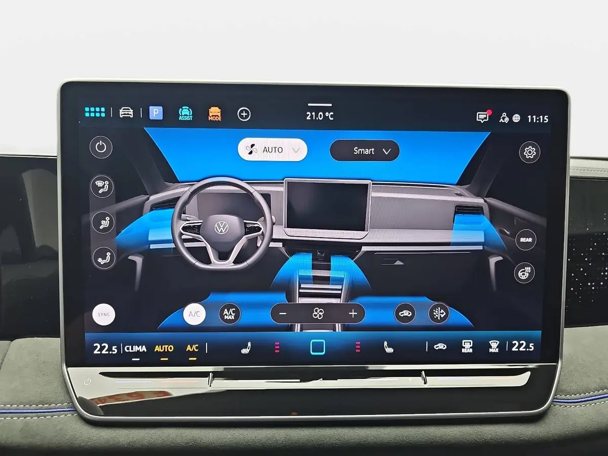 VW TIGUAN 1.5 ETSI DSG R-LINE NAVI LED PANO