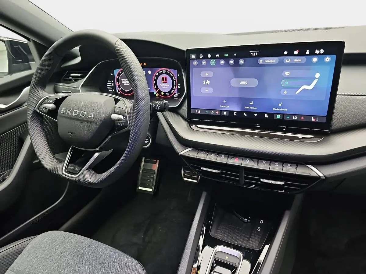 SKODA OCTAVIA 2.0 TSI DSG SPORTLINE 4X4 ACC PANO