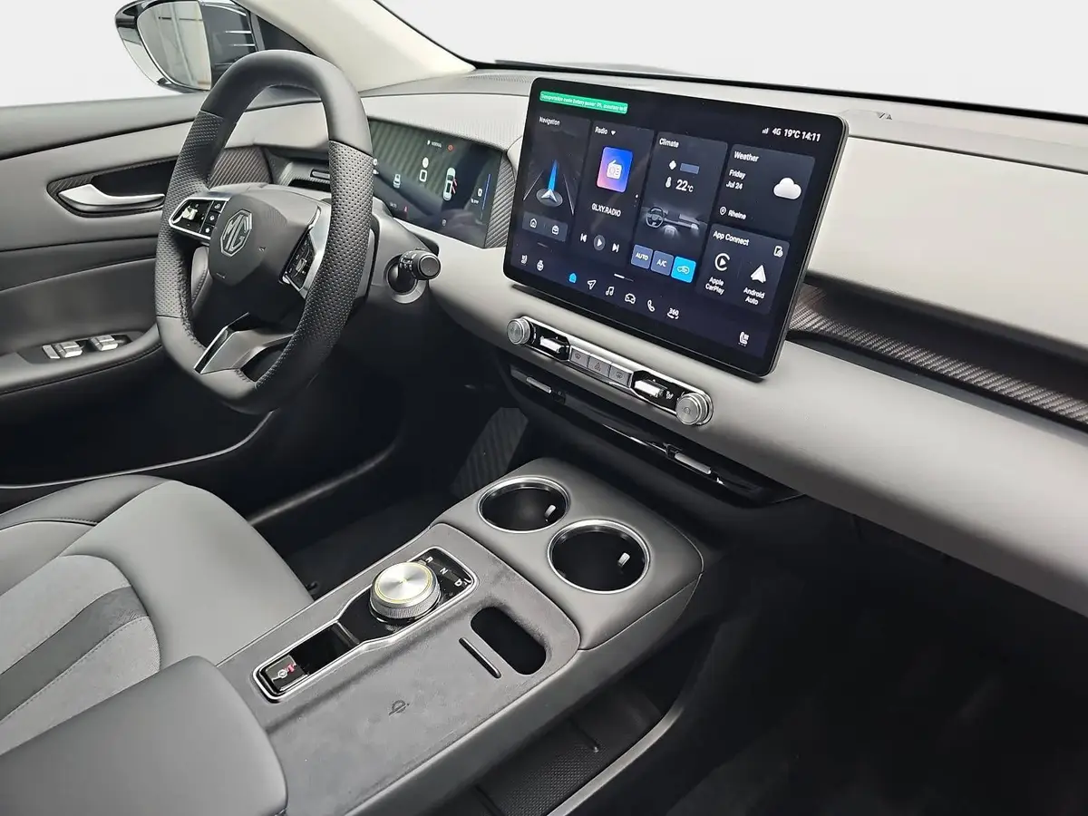 MG S5 EV 64 KWH MY25 LUXURY