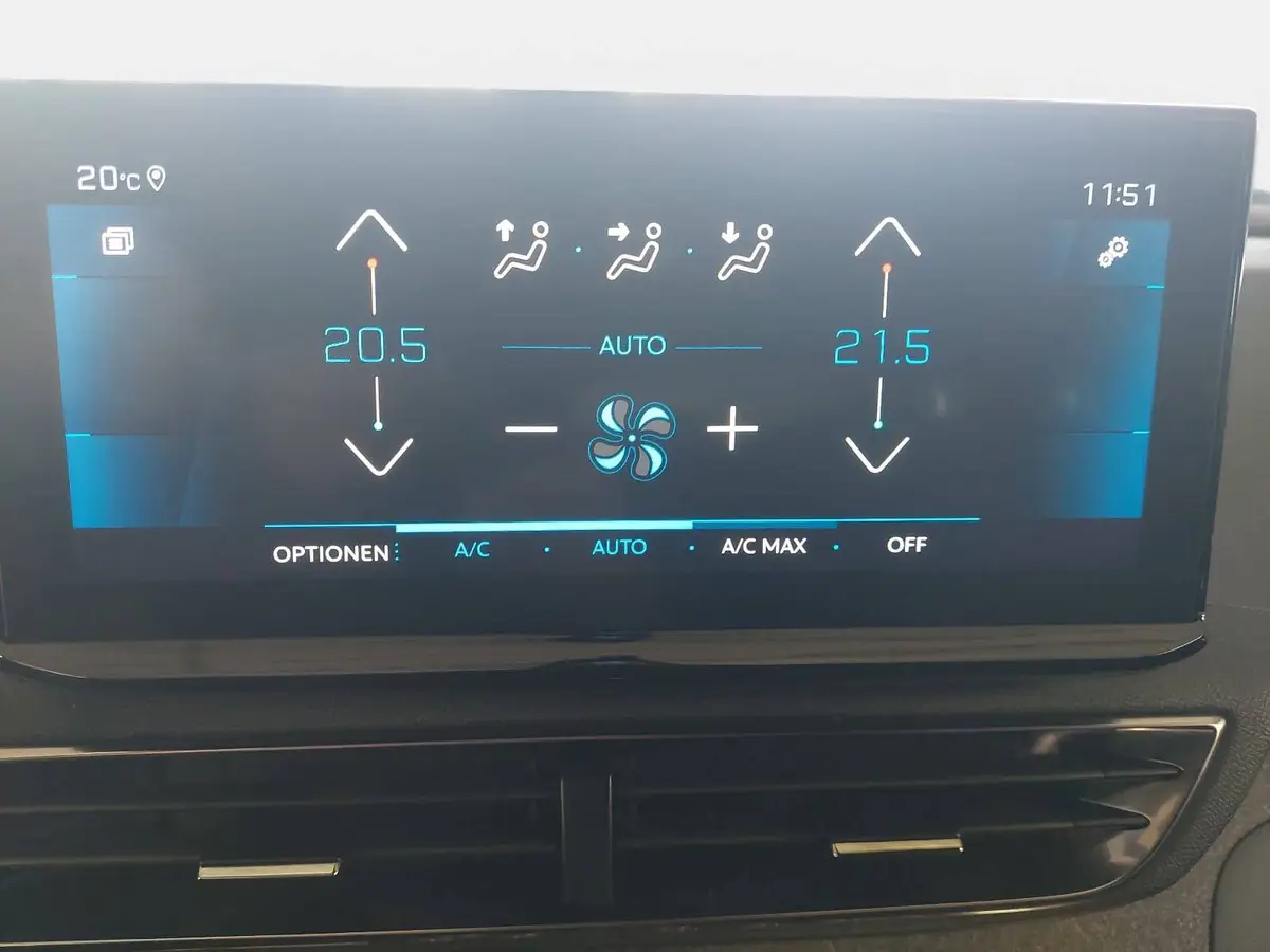 PEUGEOT 3008 1.2 AUTOMATIK 130 ALLURE 1.HAND