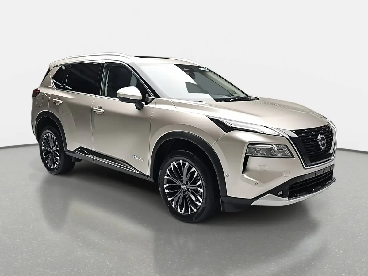 NISSAN X-TRAIL 1.5 VC-T E-POWER AUTO. TEKNA PANORAMA BOSE AHK
