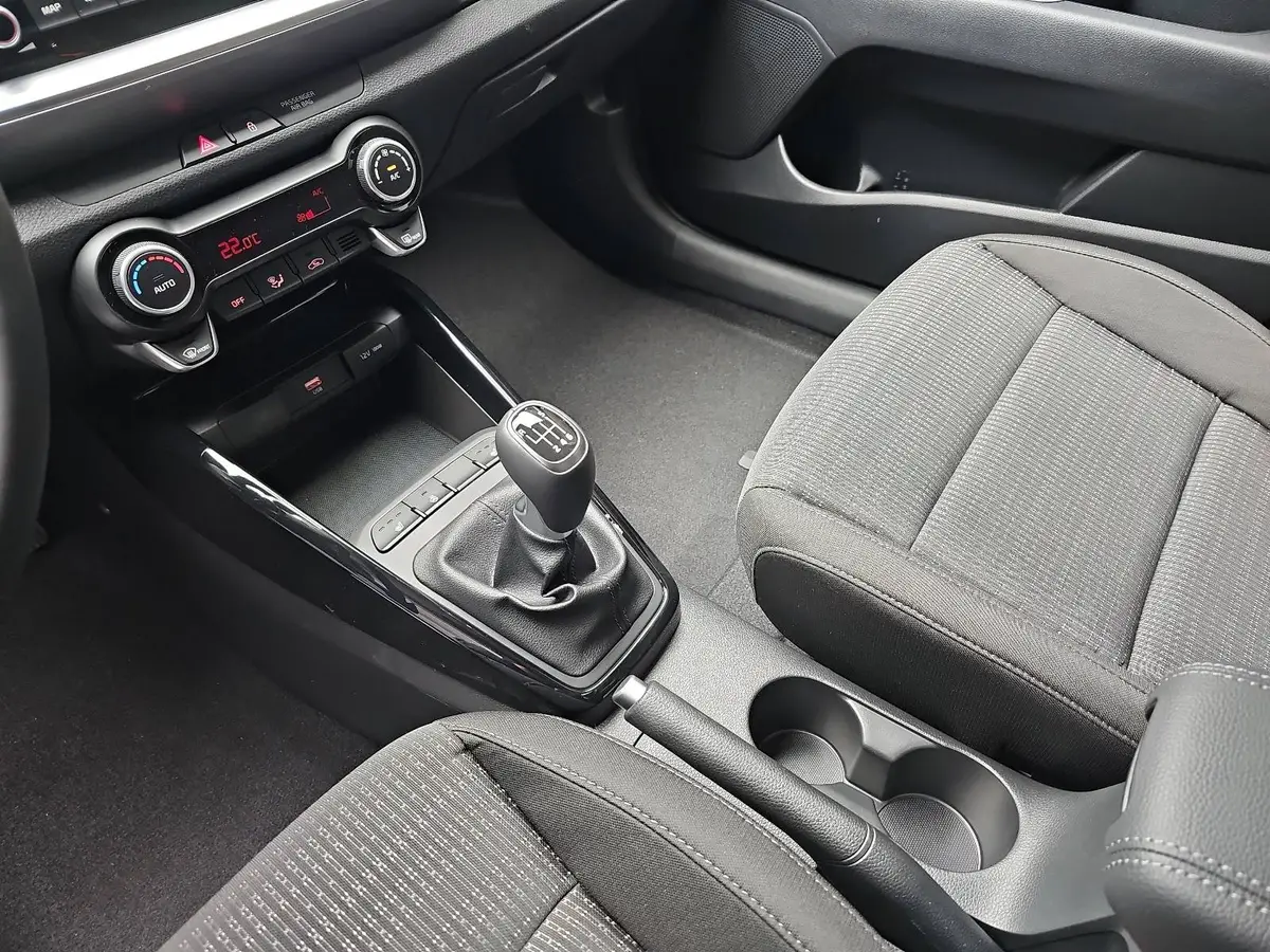 KIA STONIC 1.0 T-GDI 100 VISION LED SITZH. NAVI