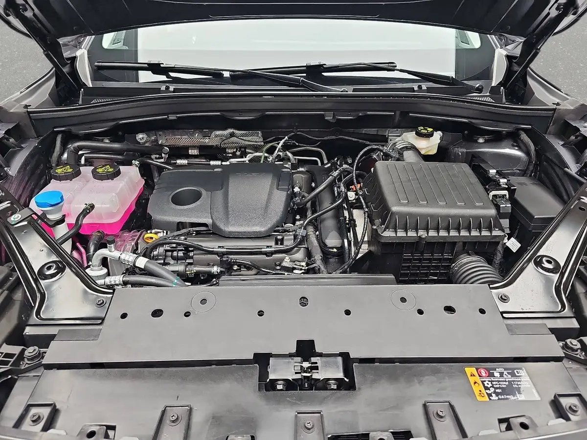 MG S9 PLUG-IN-HYBRID MY26 PREMIUM