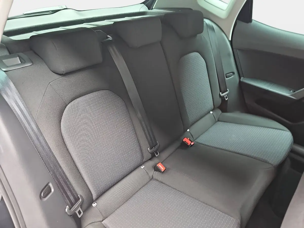 SEAT ARONA 1.0 TSI DSG STYLE LED KLIMAAUTO SMARTLINK PDC LM16