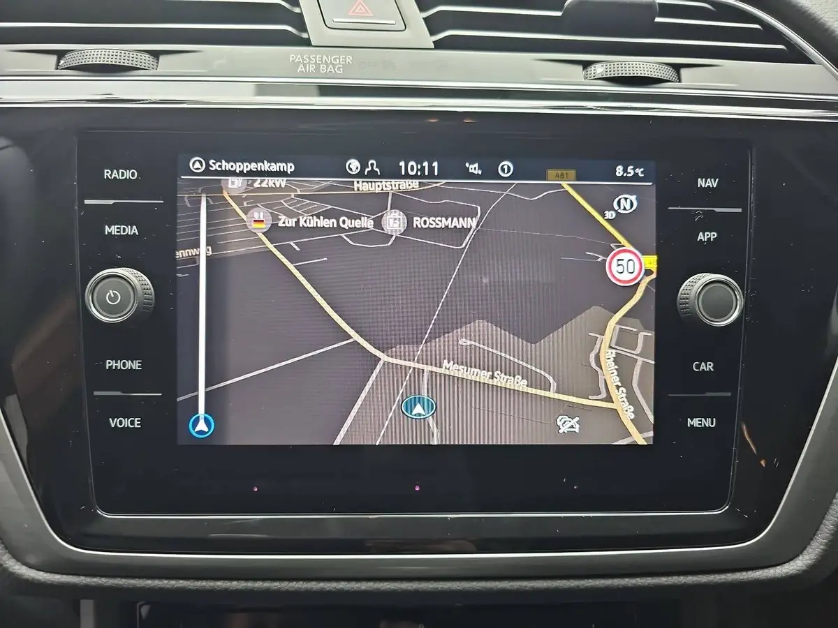 VW TOURAN 1.5 TSI DSG COMFORTLINE NAVI LED ACC 7-S AHK LM