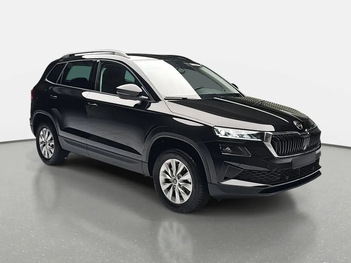 SKODA KAROQ 1.5 TSI DSG LED KAMERA PDC AHK LM
