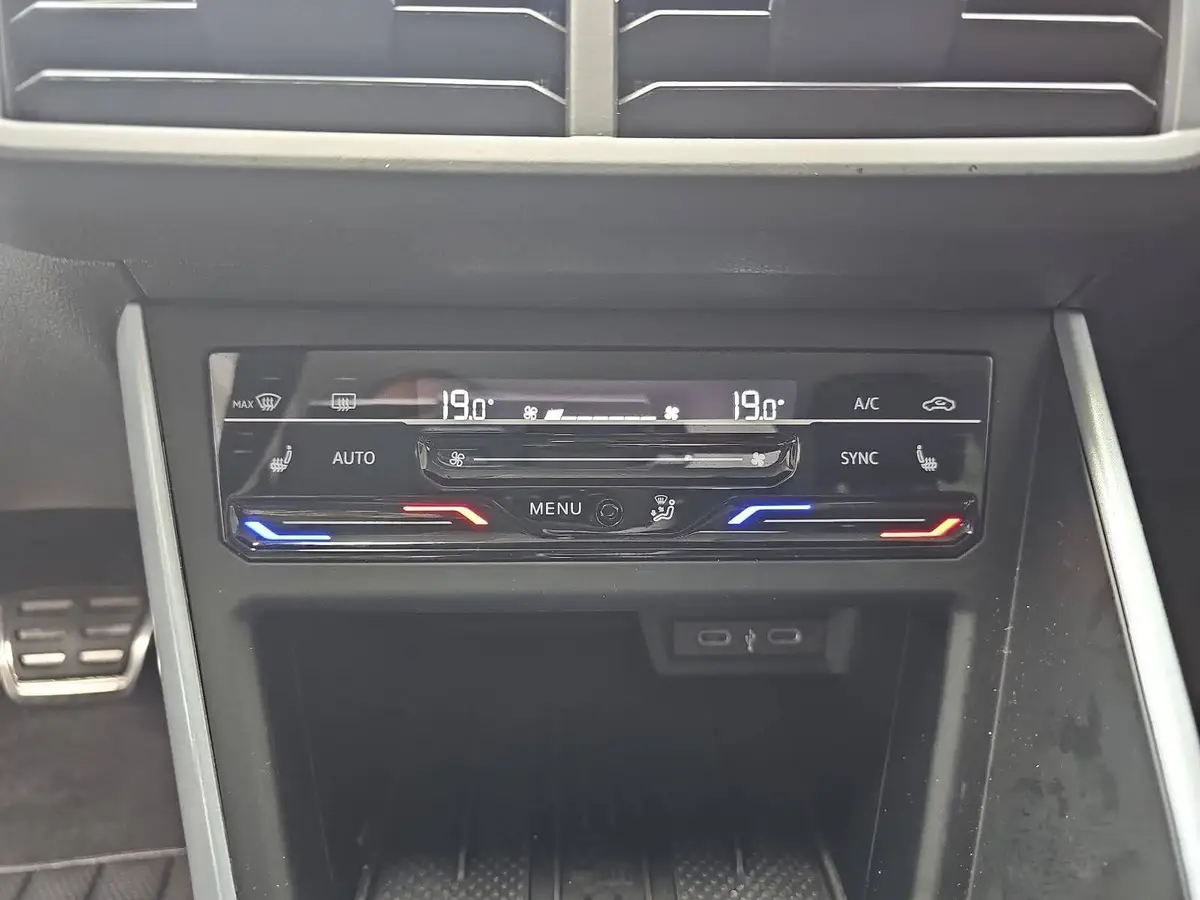 VW POLO 1.0 TSI DSG GOAL NAVI LED APP-CONNECT