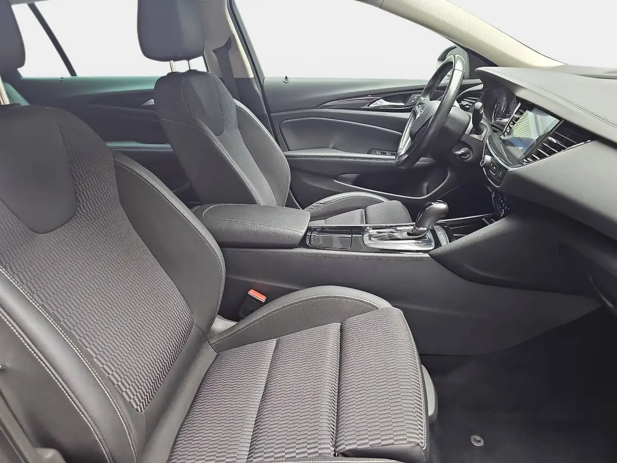 OPEL INSIGNIA 2.0 CDTI INNOVATION NAVI LED LM