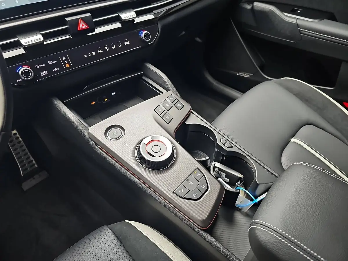 KIA SPORTAGE 1.6 T-GDI 150 2WD DCT GT-LINE MJ26 DRIVEWISE GLASDACH SOUND