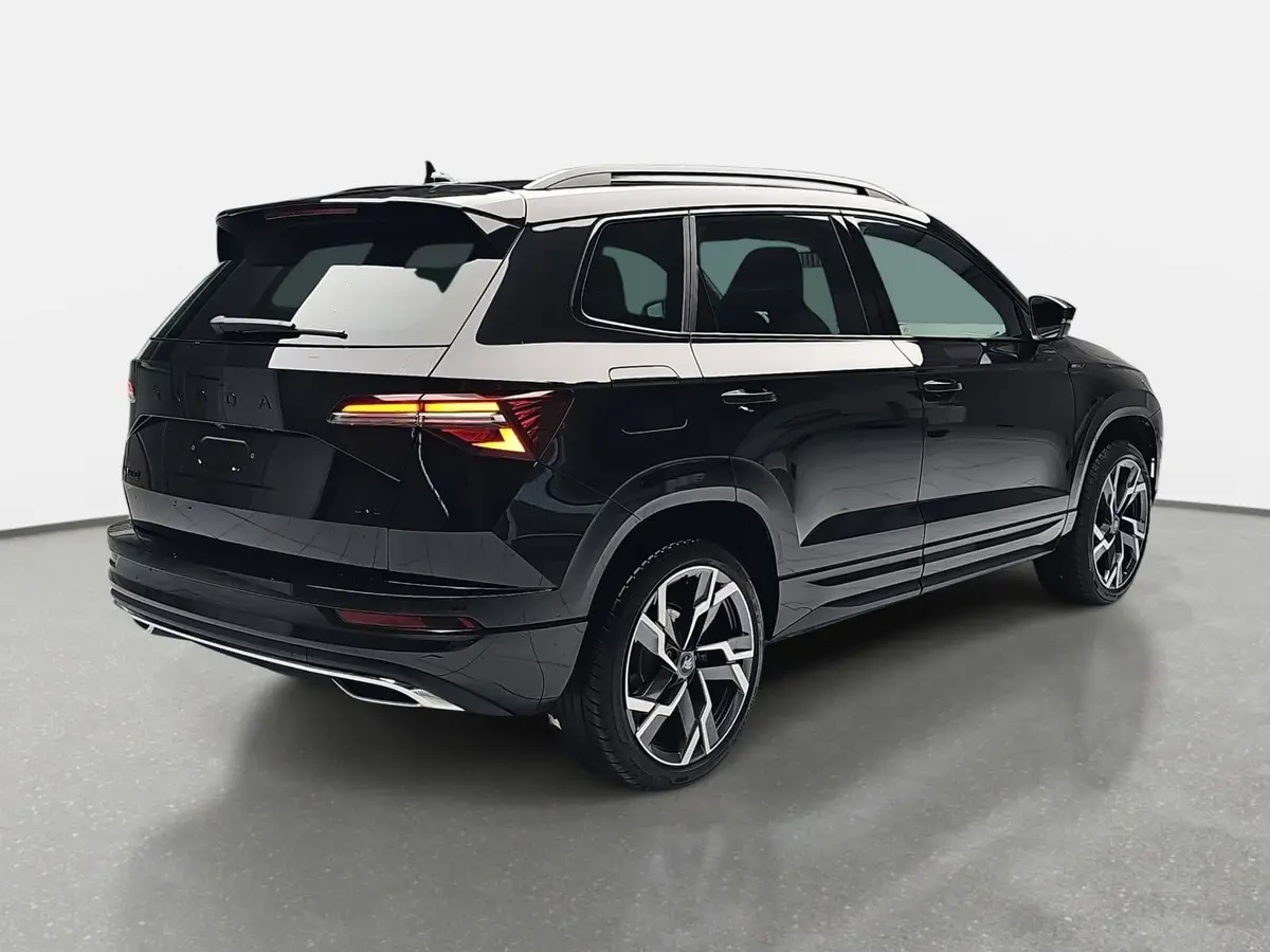 SKODA KAROQ 2.0 TSI DSG SPORTLINE 4X4 LED ACC AHK