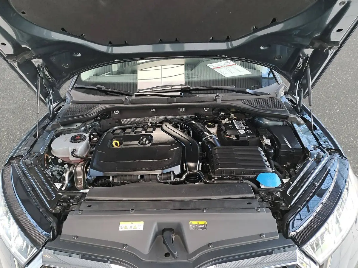 SKODA OCTAVIA COMBI 1.5 TSI ACT OPF STYLE NAVI MATRIX-LED KAMERA LM18