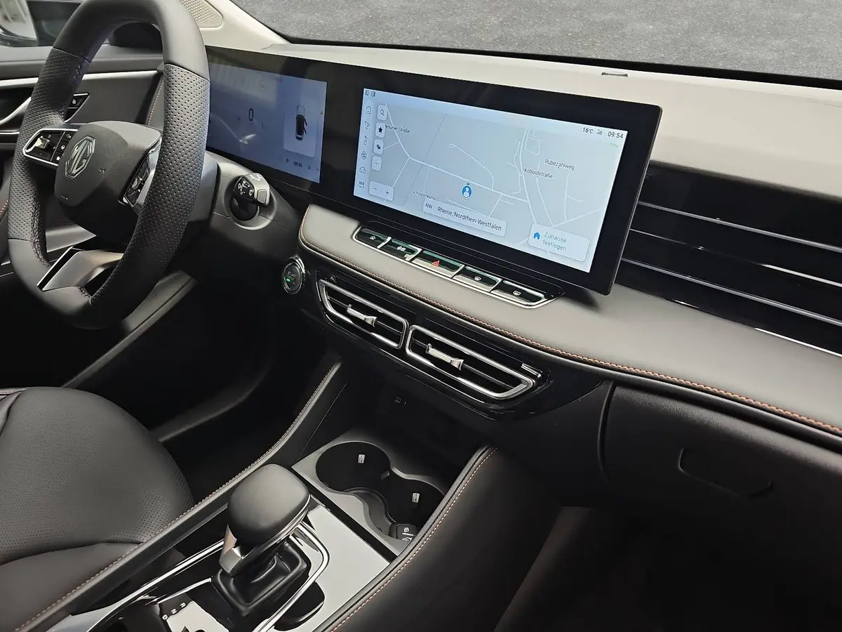 MG HS 1.5 PLUG-IN-HYBRID LUXURY LEDER 360-GRAD-KAMERA 19-ZOLL-LM