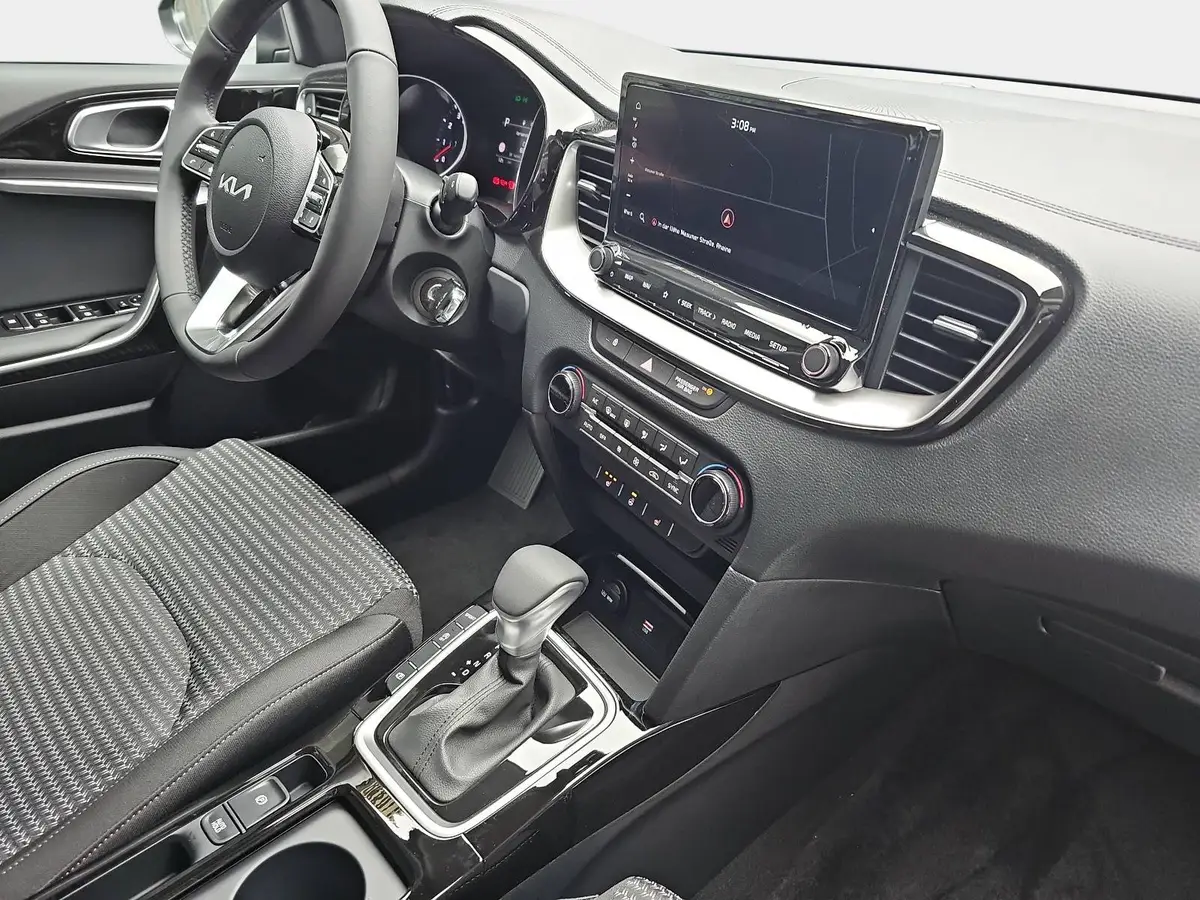 KIA CEED 1.5 T-GDI DCT7 VISION KOMFORT+ SITZH.