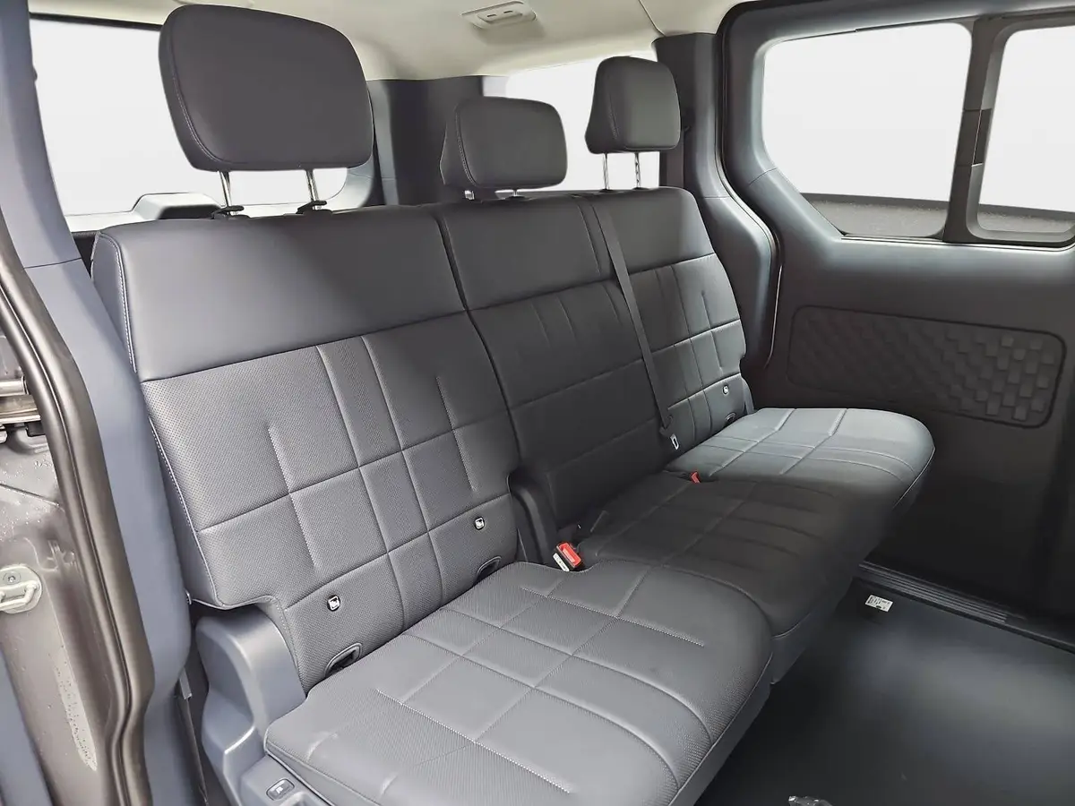 KIA PV5 PASSENGER 71.2 KWH ELITE MJ26 WP SMART-PAKET POWER-PAKET COMFORT-PAKET ALLWETTER