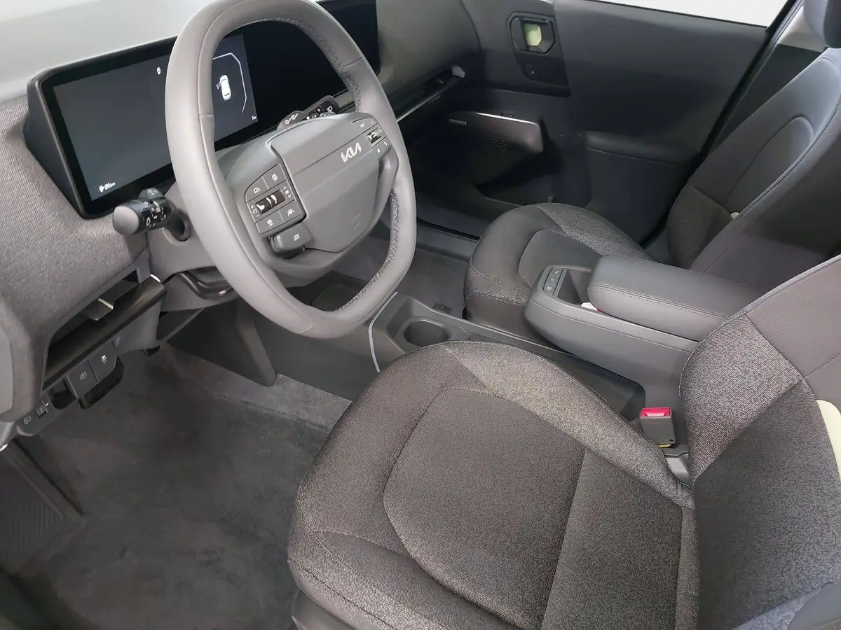 KIA EV2 42.2 KWH EARTH MJ27 4SITZE WINTER-CONNECT 22KW-AC TECHN DRIVEWISE-PARK