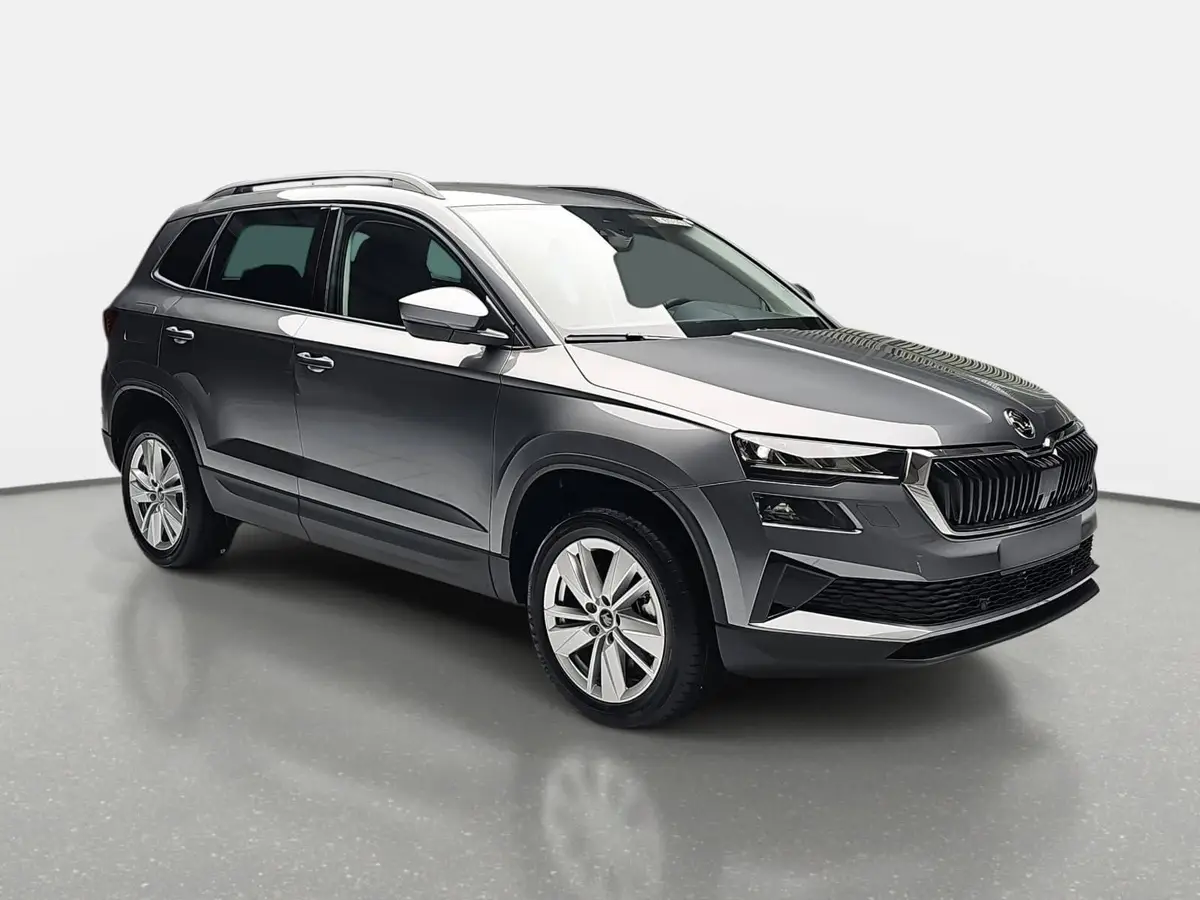SKODA KAROQ 1.5 TSI DSG SELECTION NAVI LED ACC WINTER KAMERA A