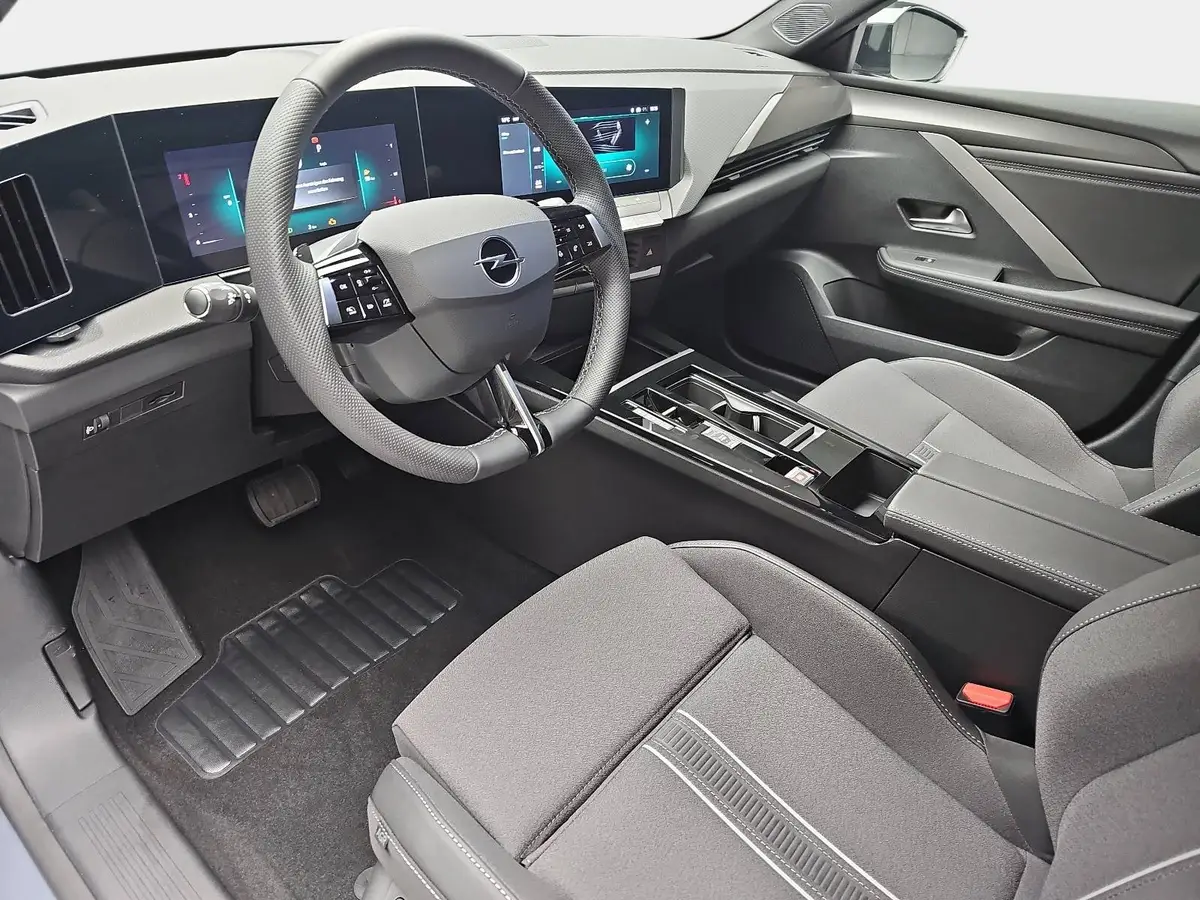 OPEL ASTRA 1.2 TURBO AUTO. SPORTS TOURER GS LED AGR WINTER KA