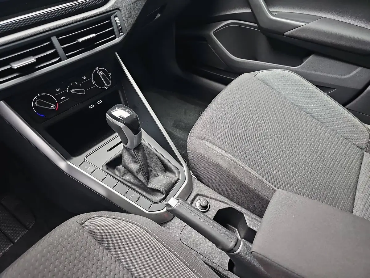 VW POLO 1.0 TSI DSG LIFE LED KLIMA APP-CONNECT SICHT PDC K